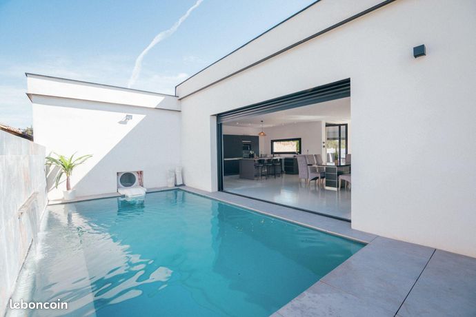 Villa 4 pièces 180 m²