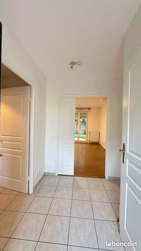 Maison 4 pièces 87 m² · à Bussy-Saint-Georges · 87 m² · 560 000 €
