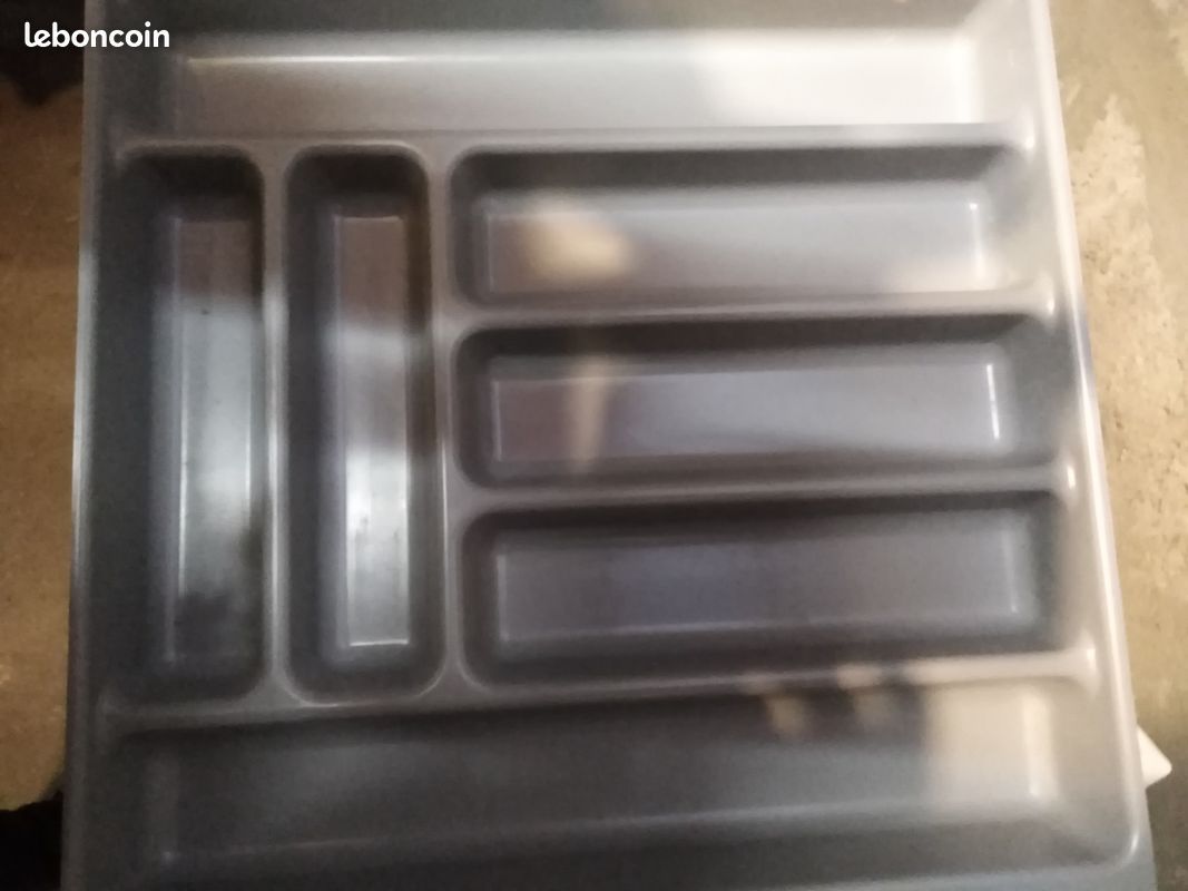 Range Couverts (image 2)