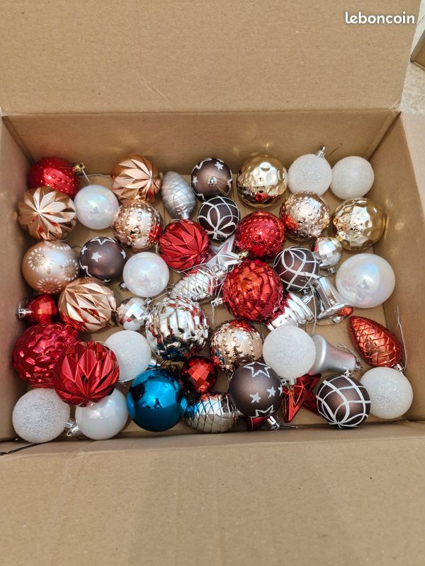 Boules et flèches de Noël (image 1)