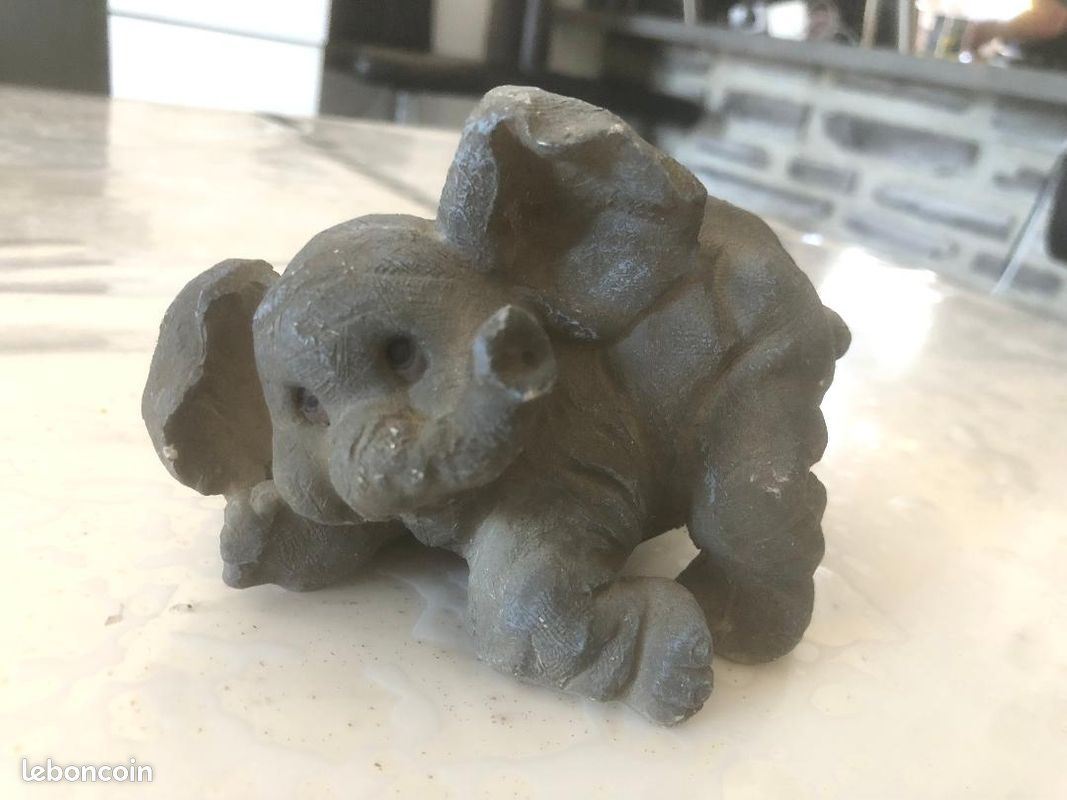 Statue statuette d'éléphant originale en pierre reconstituée résine collection (image 1)