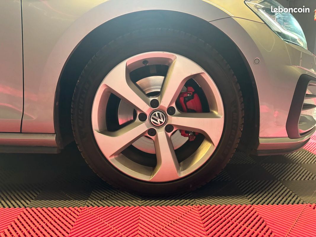 VOLKSWAGEN GOLF 2.0 TSI 230 BlueMotion Technology GTI Performance / Suivi complet (image 18)