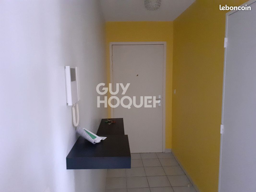 Appartement a louer decines-charpieu - 2 pièce(s) - 45 m2 - Surfyn