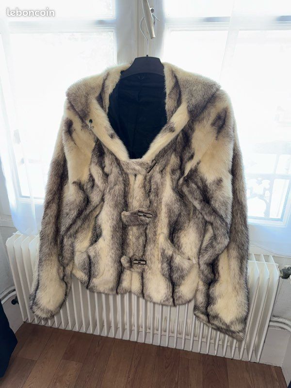 Manteau En Vison Véritable Saga Mink – Marron, Mi-long, Taille M/L – Fourrure Hiver Femme