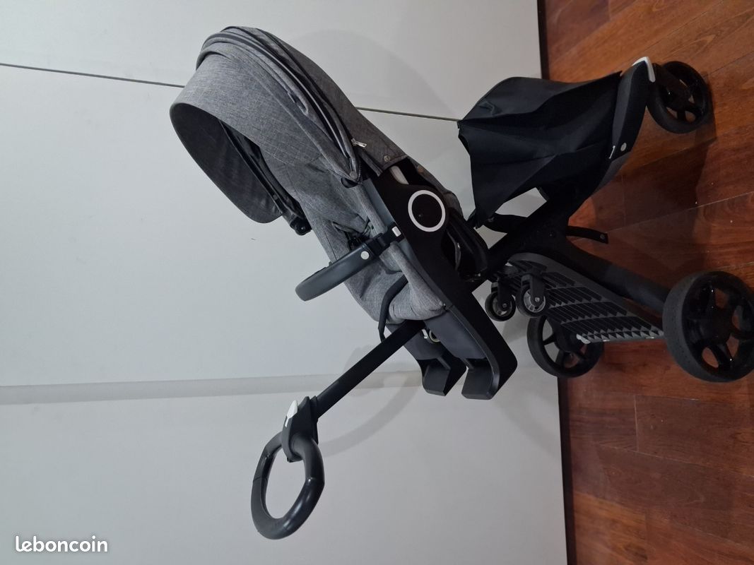 Poussette STOKKE XPLORY grise excellent etat (image 2)