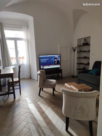 Location appartement à l'année à partir du 1er juillet