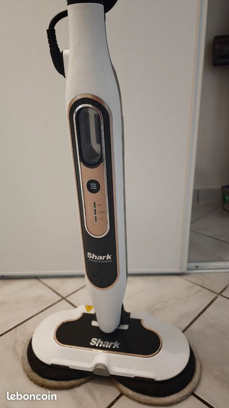 Balais vapeur Shark steam and scrub mop s8201 eu (image 1)