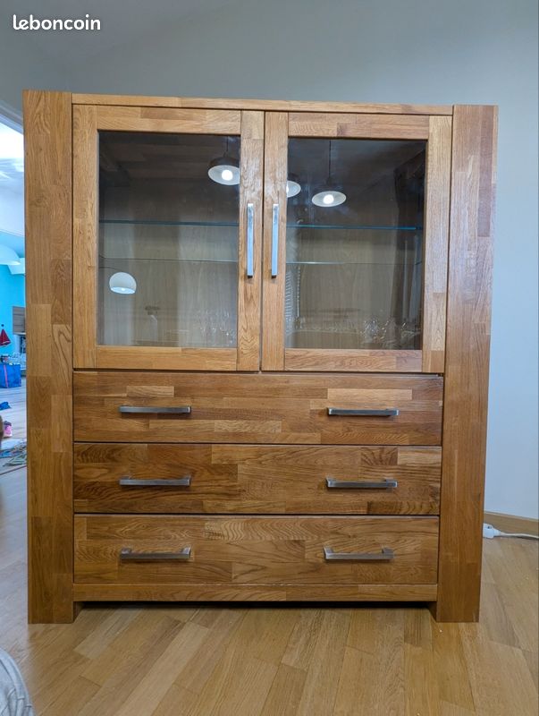 Vitrine / Vaisselier en chêne massif JYSK - Gamme Royal Oak