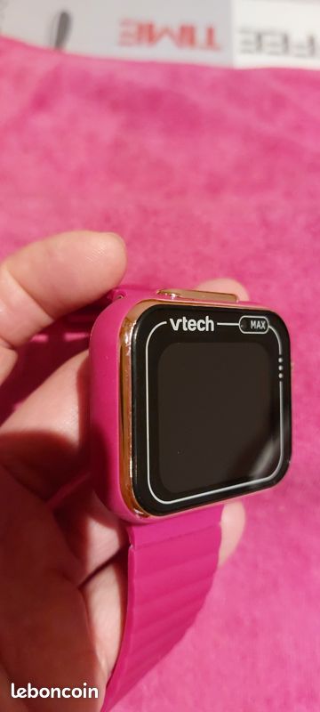 Montre Connectée VTech KidiZoom Max - Écran Tactile, Appareil Photo, Jeux, Pour Enfants 5-14 Ans