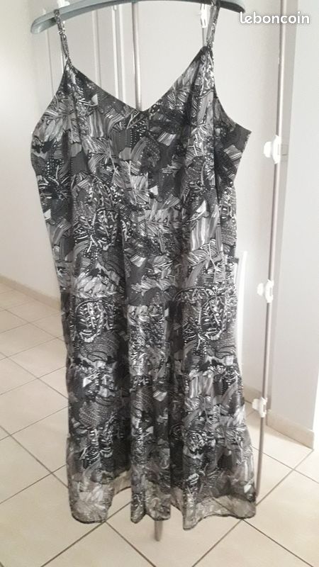 Robe été Blancheporte taille 60 Vêtements