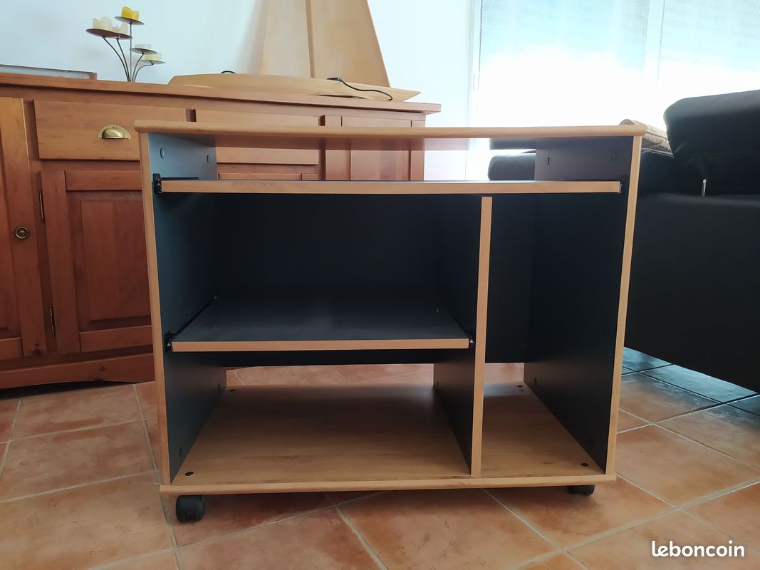 Bureau vintage (image 1)