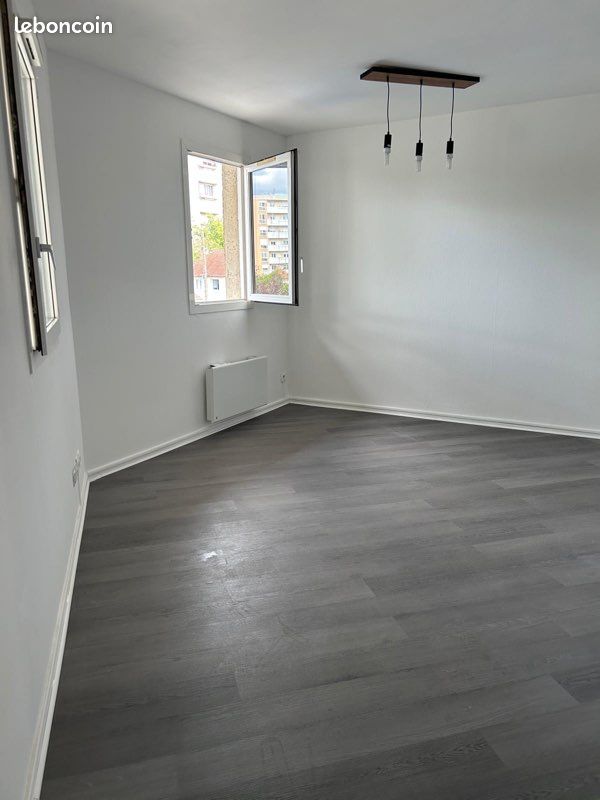 Appartement 2 pièces 32 m² · à Compiègne · 32 m² · 575 €/mois