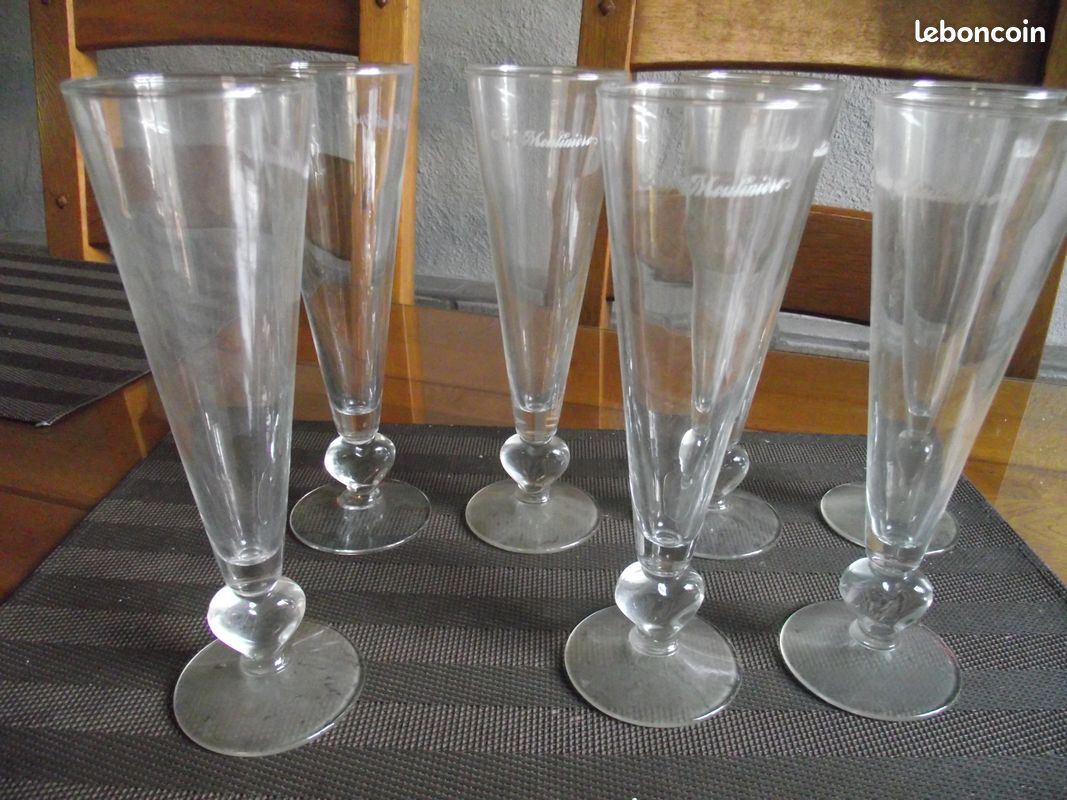 / LOT VERRES ( 7 flûtes vintage ) / (image 2)