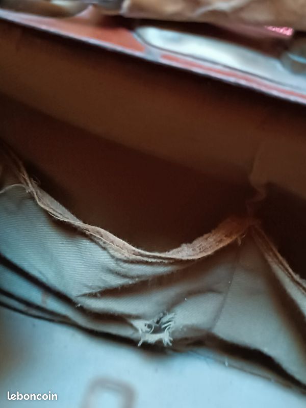 Ancienne petite mallette, valise de médecin (image 7)