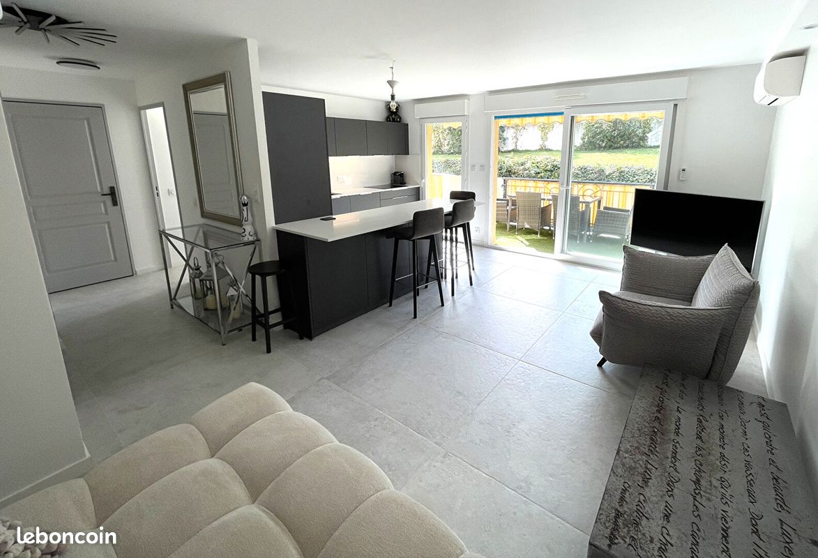 Appartement 2 pièces 43 m² · à Saint-Laurent-du-Var · 43 m² · 289 000 €