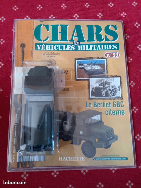 2 VEHICULE MILITAIRE SOLIDO VEREM ACCESSOIRES D'ORIGINE CHENILLES CHAR PZ IV cri