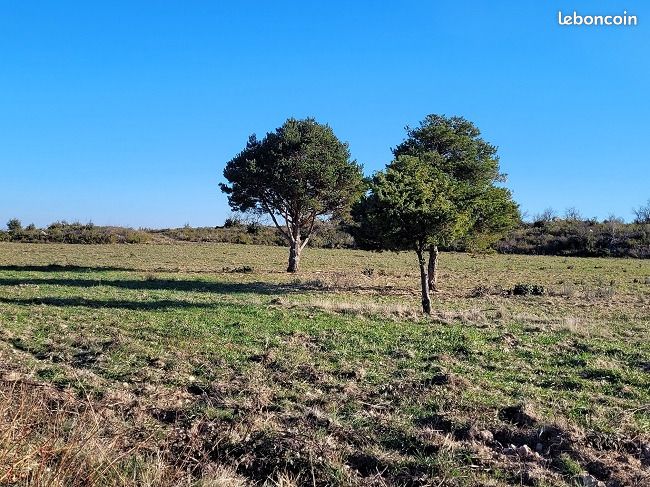 Terrain 551 m² Villemolaque · 139 000 €