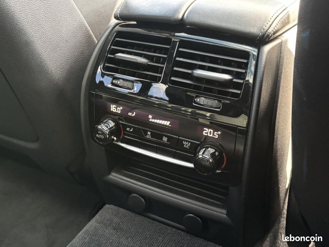 BMW SERIE 5 M550d xDrive Touring - BVA Sport Steptronic (image 24)
