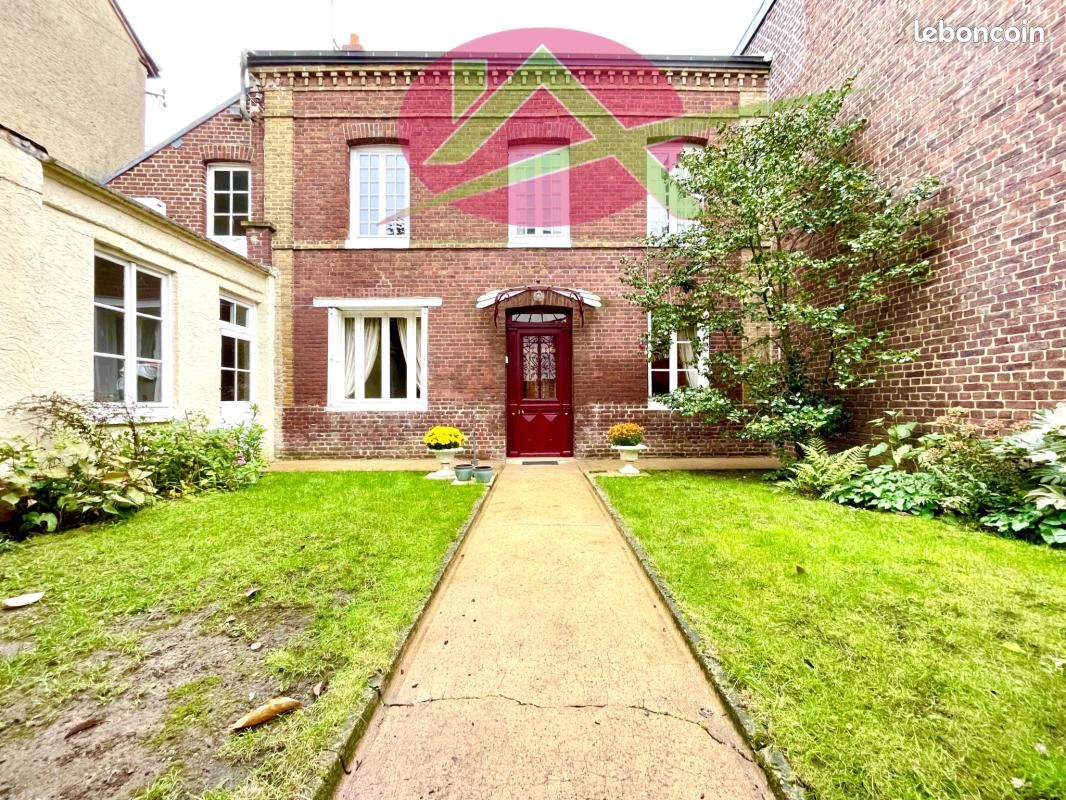 Maison 5 pièces 115 m² · à Oissel · 115 m² · 165 000 €