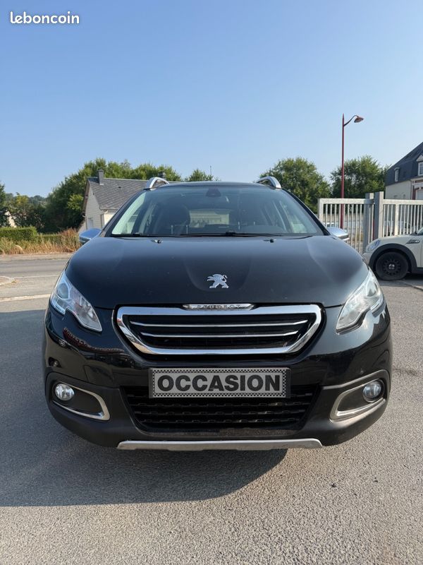 Peugeot 2008 1.6hdi 100 GT Line 2eme main tres propre (image 2)