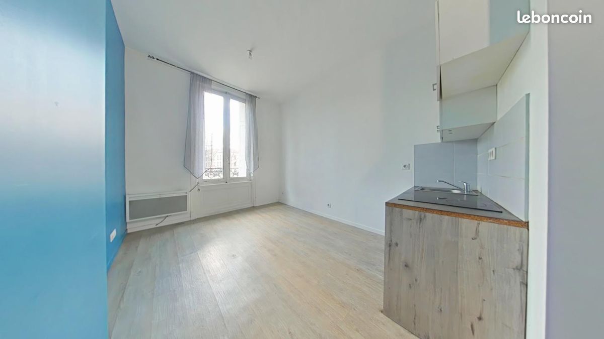 Appartement 1 pièce 18 m² · à Saint-Étienne · 18 m² · 295 €/mois