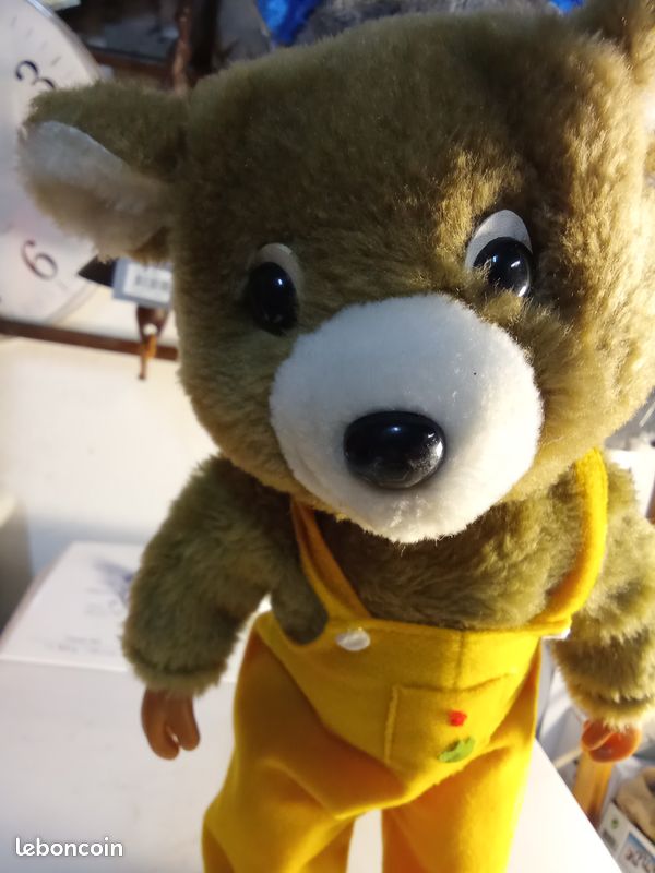 Vend Peluche ours Sammy Skates vintage - 1985 avec salopette jaune et patins à roulettes - Lecture de musique, état de fonctionnement H38 CM (image 3)