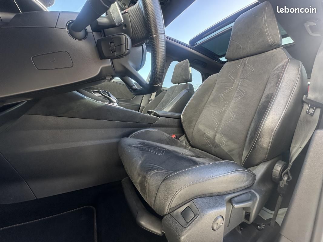 DS 7 Crossback DS7 ETENSE 1.6 300 CH 4X4 PERFORMANCE LINE TOIT OUVRANT ATTELAGE / 2ND MAIN SUIVI ... (image 10)