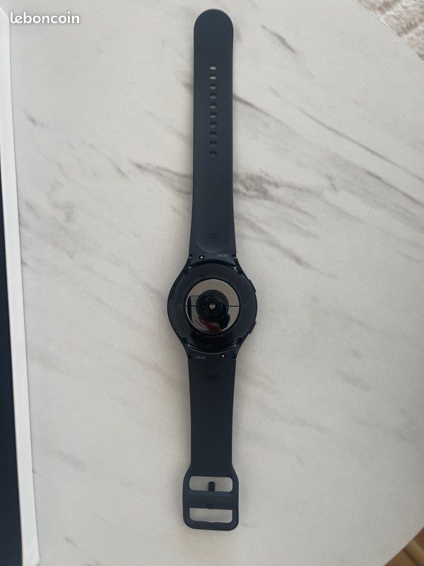 Montre Samsung Galaxy Watch 4 (image 3)