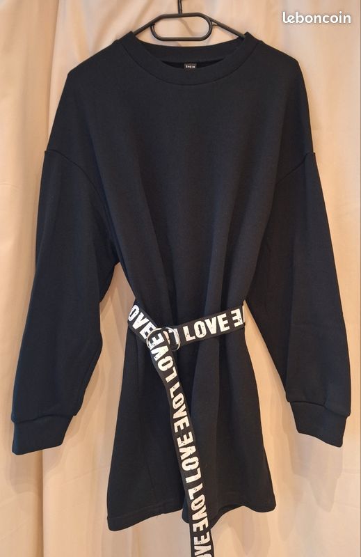 Robe unicolore ceinturé SHEIN Vêtements