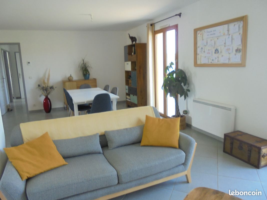 Maison 5 pièces 83 m² · à Vendeuvre-sur-Barse · 83 m² · 830 €/mois