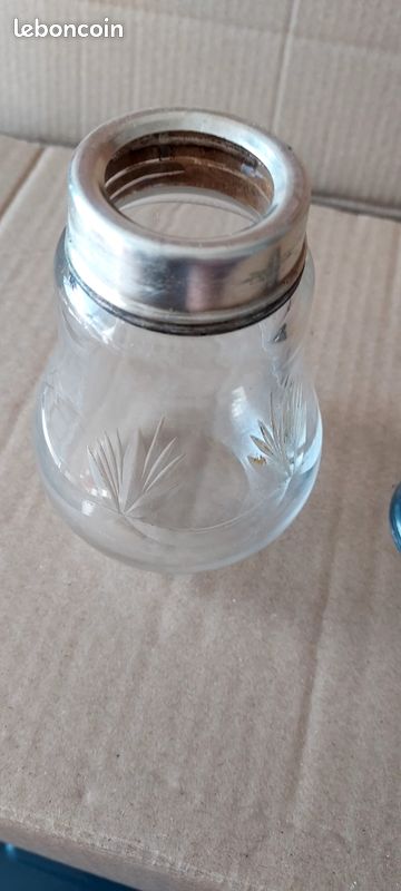 SAUPOUDREUSE Ancienne Sucrier Verre et Métal Argenté