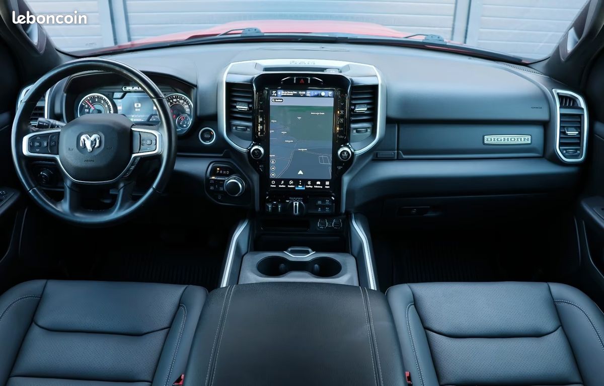 Dodge RAM 1500 Big Horn 5.7 V8 HEMI eTorque 396 ch – BVA – 4x4 – CarPlay – Caméras – R22 (image 14)