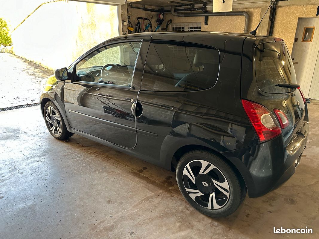 Renault Twingo II (2) 1.2 75 INTENS PACK GRISE - Annonce