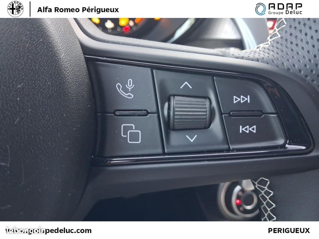 Alfa romeo Tonale 1.5 Ibrida 175ch Sport Speciale TCT (image 22)