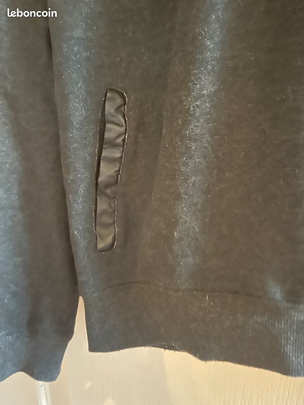Pull IKKS à capuche taille L (image 3)