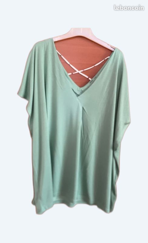 T-shirt blouse manches courtes grande taille (image 1)