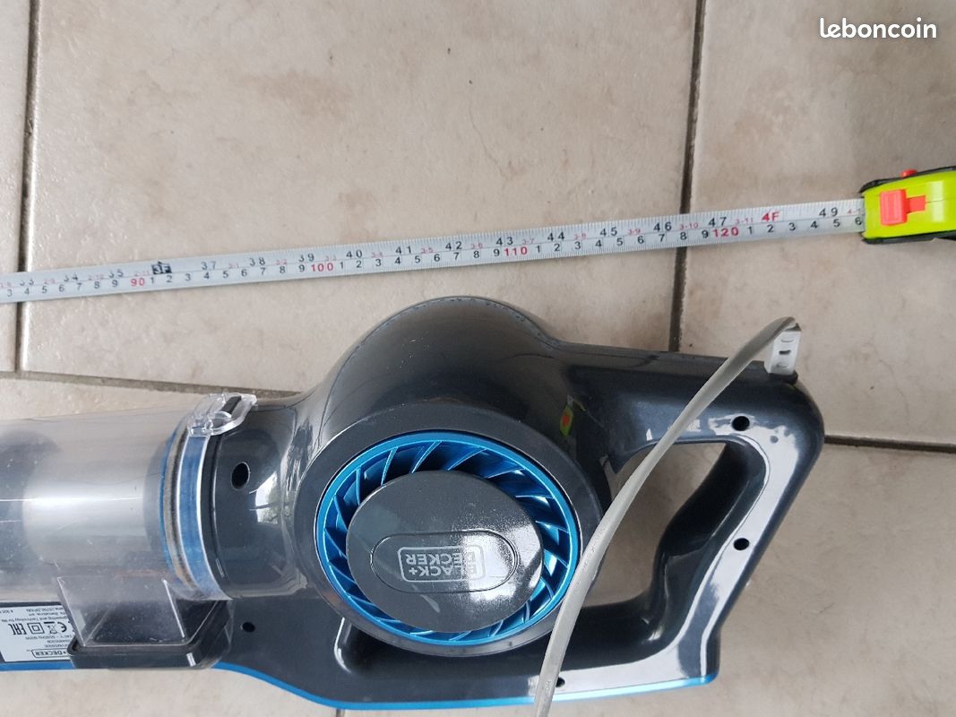 Aspirateur black et decker 600 watts cyclone system (image 2)
