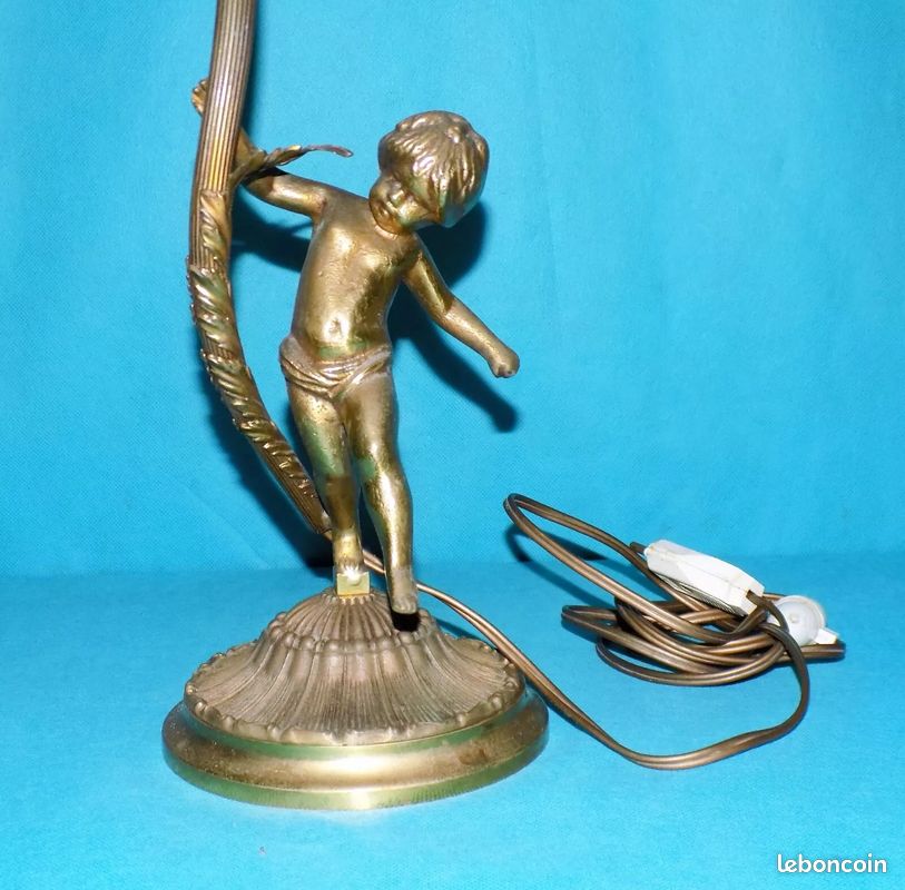 Lampe ancienne en laiton avec verre tulipe et ange hauteur 45 cm poids 2,4 kg (image 7)
