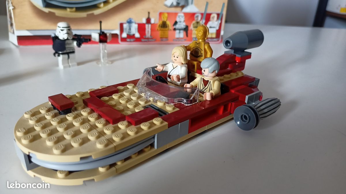 LEGO Stars Wars Luke's Landspeeder (image 2)