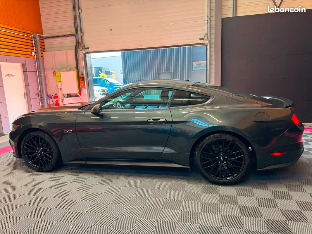 FORD MUSTANG FASTBACK V8 5.0 421 GT - AUCUN MALUS - Ligne MF (image 8)