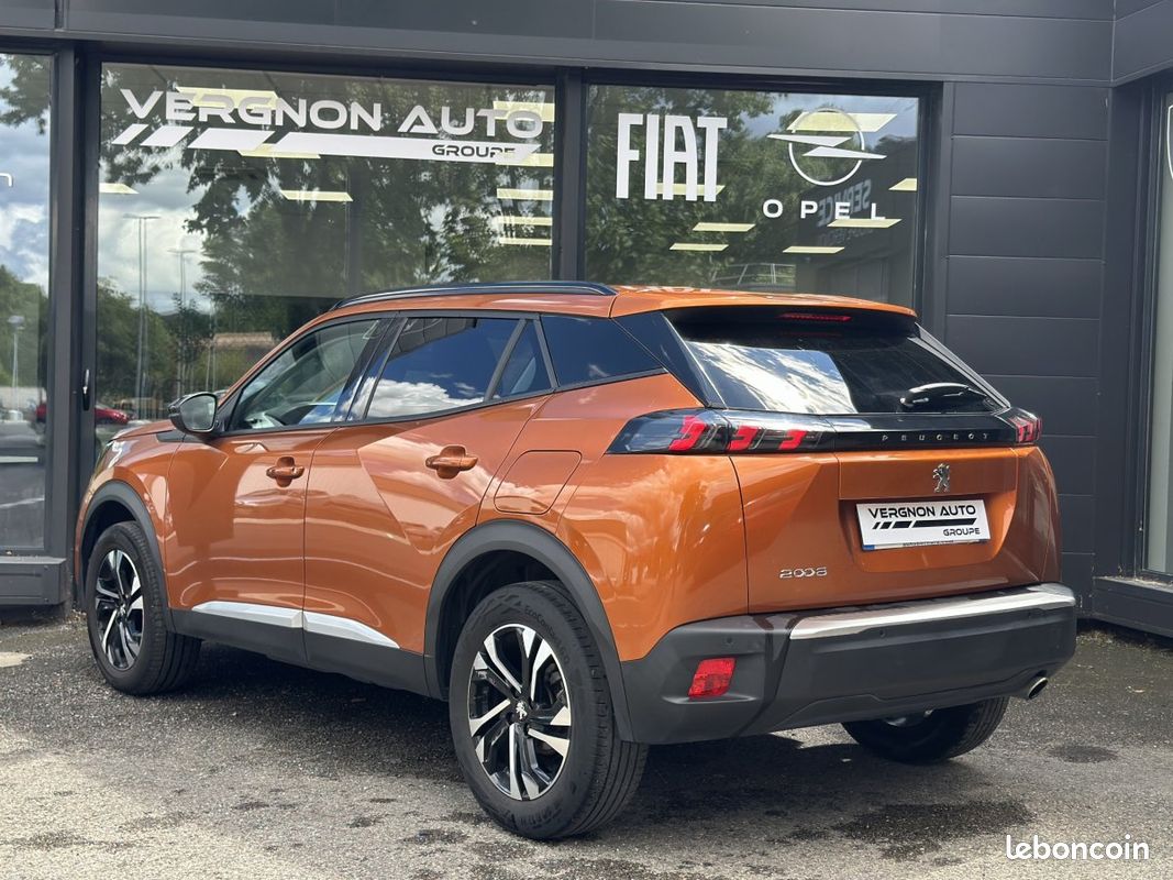 Peugeot 2008 (2) BLUEHDI 110 ALLURE (image 3)