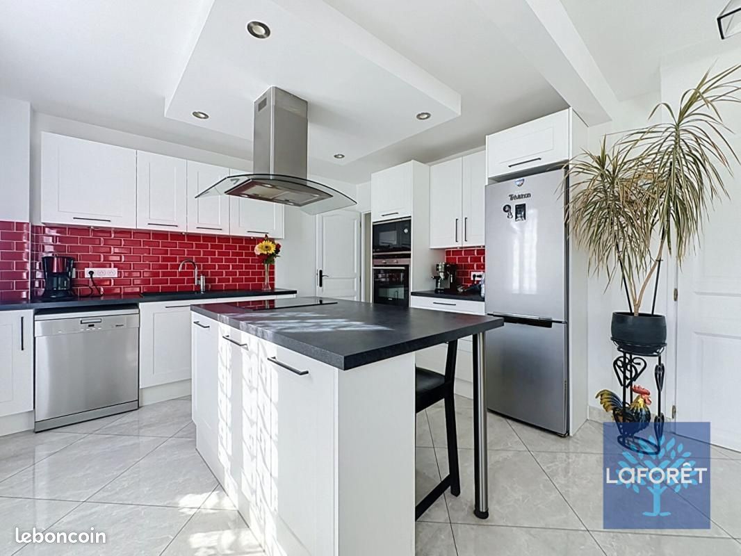 Maison 5 pièces 130 m² · à Champigny-sur-Marne · 130 m² · 549 000 €