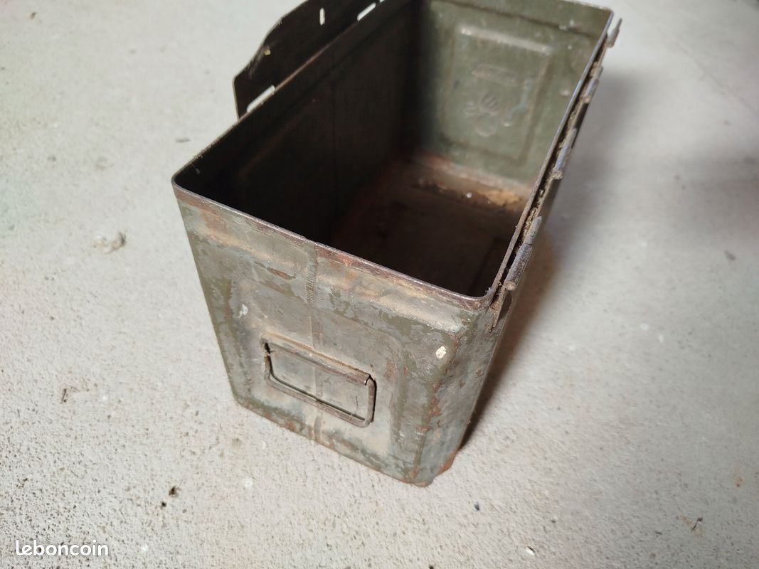 Ancienne caisse à munitions US WW2 Artcraft - Déco Industrielle / Militaria (image 3)