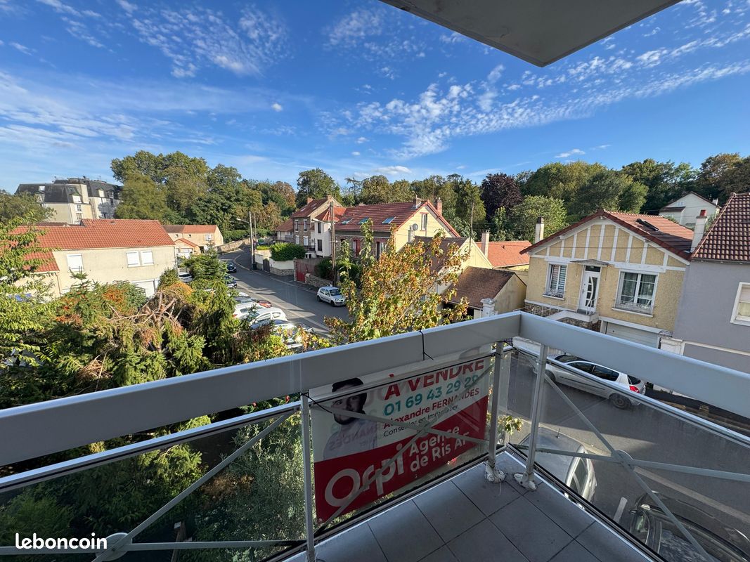 Appartement 3 pièces 69 m² · à Ris-Orangis · 69 m² · 1 190 €/mois