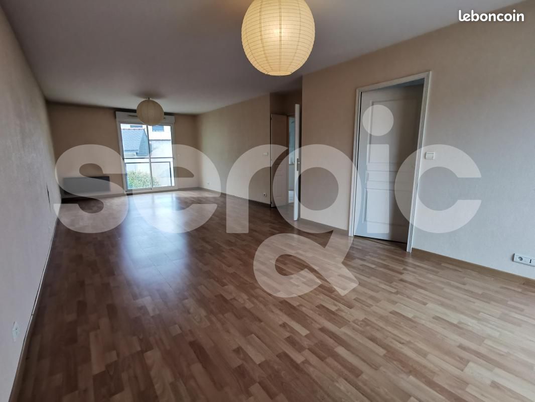 Appartement 3 pièces 95 m² · à Angers · 95 m² · 1 210 €/mois