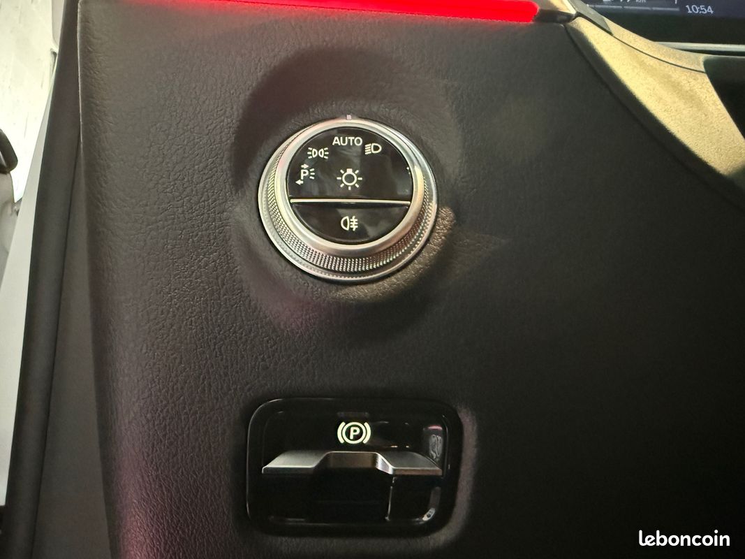 MERCEDES CLASSE C AMG 63 S E Performance 9G-Tronic 4Matic+ ORIGINE FRANCE - 1ERE MAIN (image 24)