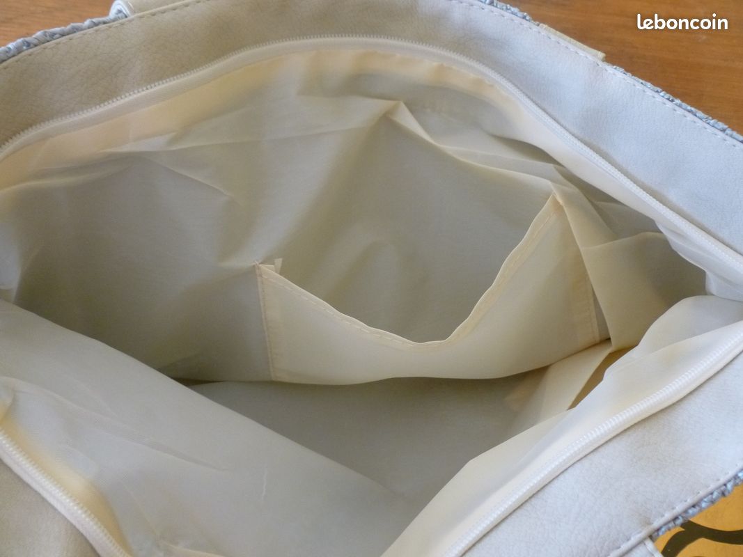 Très joli et original sac gris (image 4)