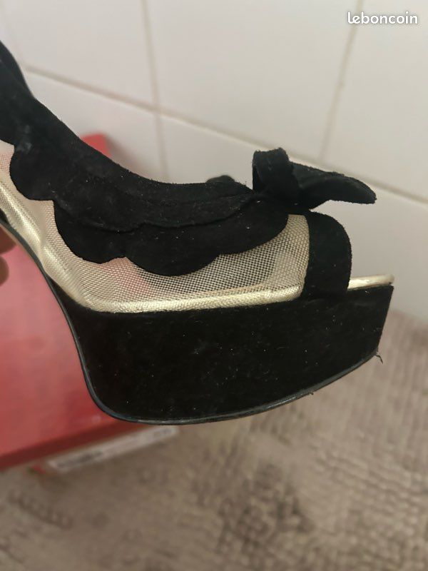 Talons/ escarpins guess (image 7)