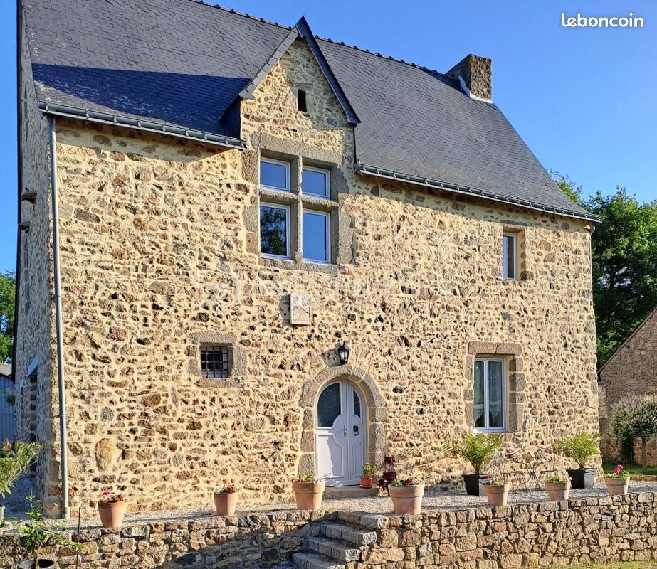 Maison 6 pièces 140 m² · à Montsûrs · 140 m² · 259 900 €