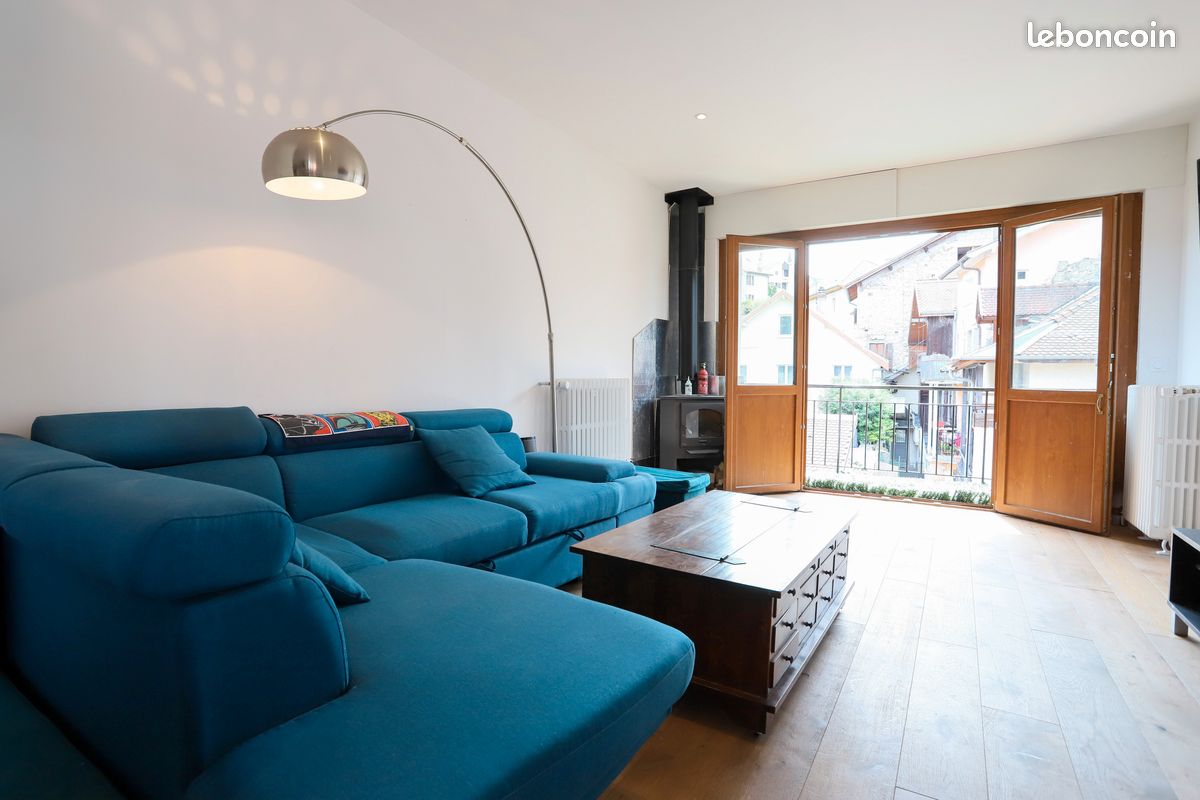 Appartement 4 pièces 100 m² · à Annecy · 100 m² · 2 409 €/mois